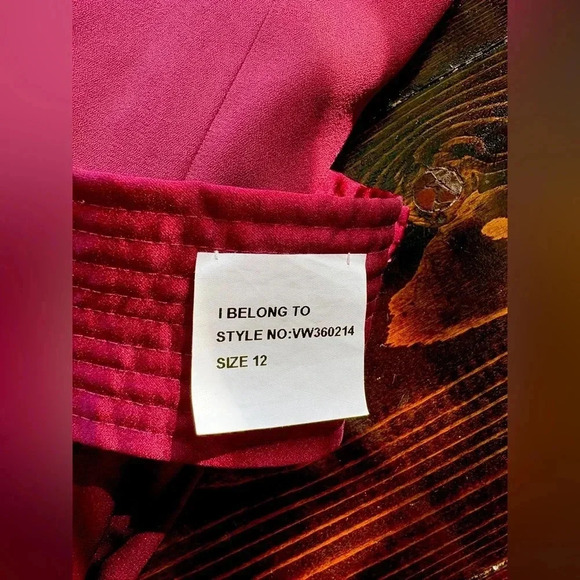 Vera Wang White Bridesmaids Dress, size 12 unaltered, from David’s Bridal. - Picture 5 of 9